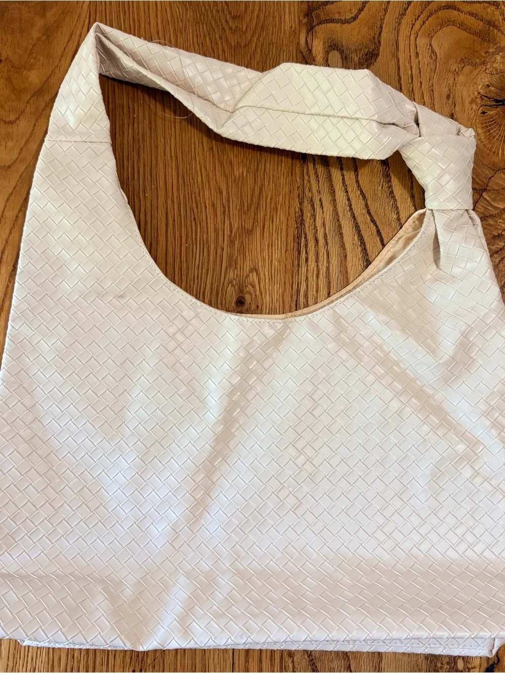 Women's Woven Shoulder Bag in Light Beige